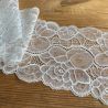 Dentelle de Calais 12,5 cm ivoire fleurs 2