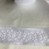 Bande de dentelle de Calais40 mm blanche fleurs